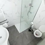 博因吉斯克杰兹洛酒店 3* 博希尼